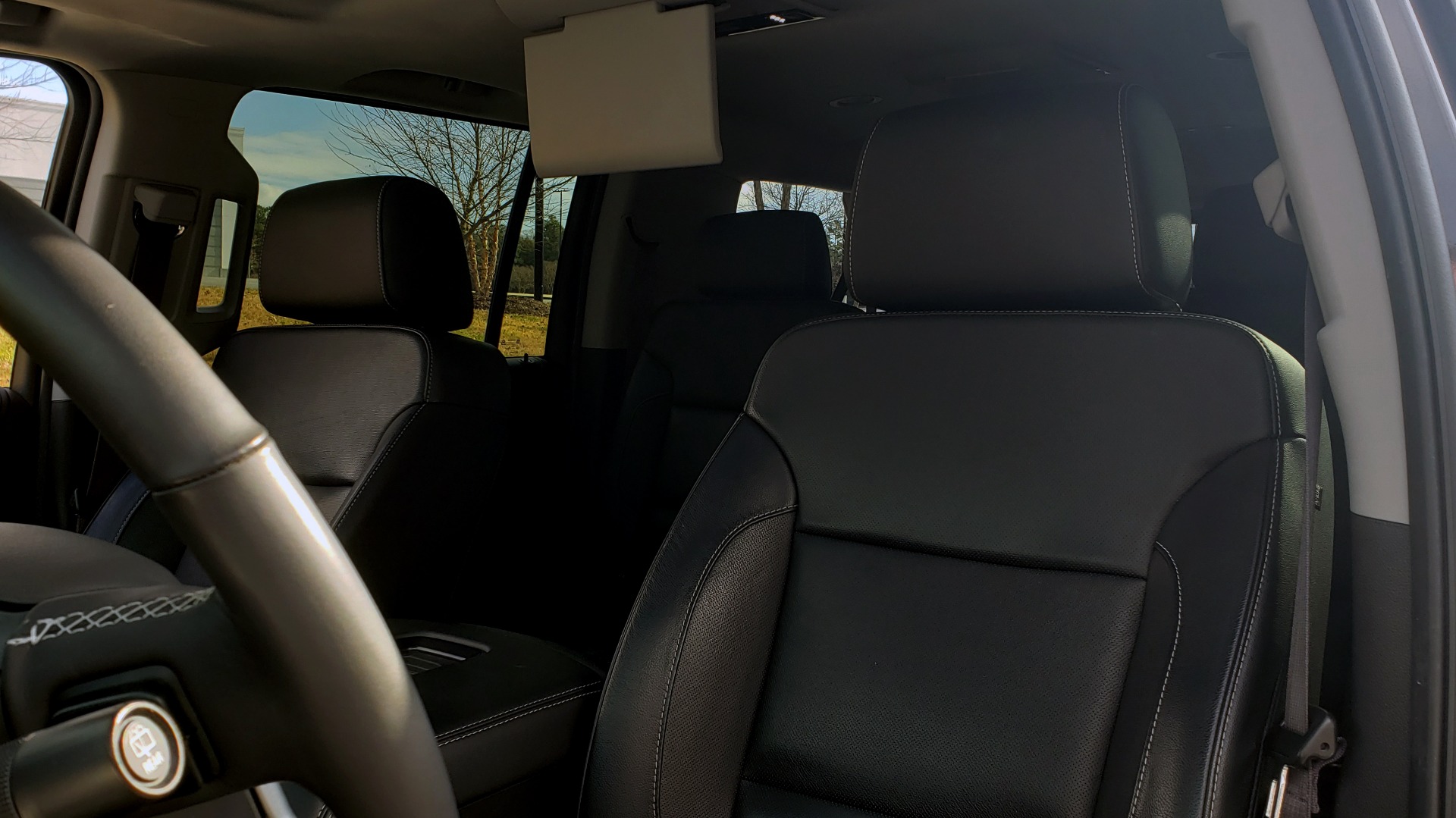 Used 2017 GMC YUKON XL SLT 4X4 / NAV / SUNROOF / BOSE / 3-ROW / REARVIEW for sale Sold at Formula Imports in Charlotte NC 28227 41