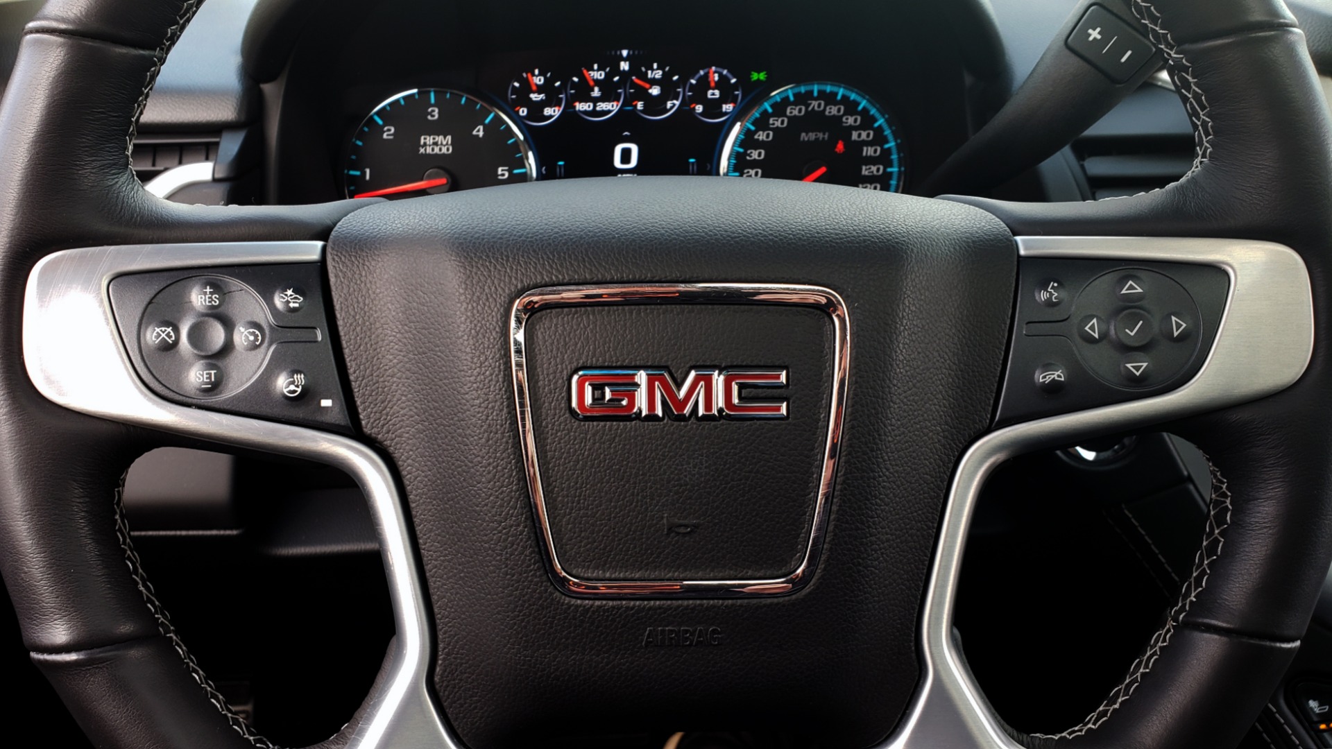 Used 2017 GMC YUKON XL SLT 4X4 / NAV / SUNROOF / BOSE / 3-ROW / REARVIEW for sale Sold at Formula Imports in Charlotte NC 28227 46
