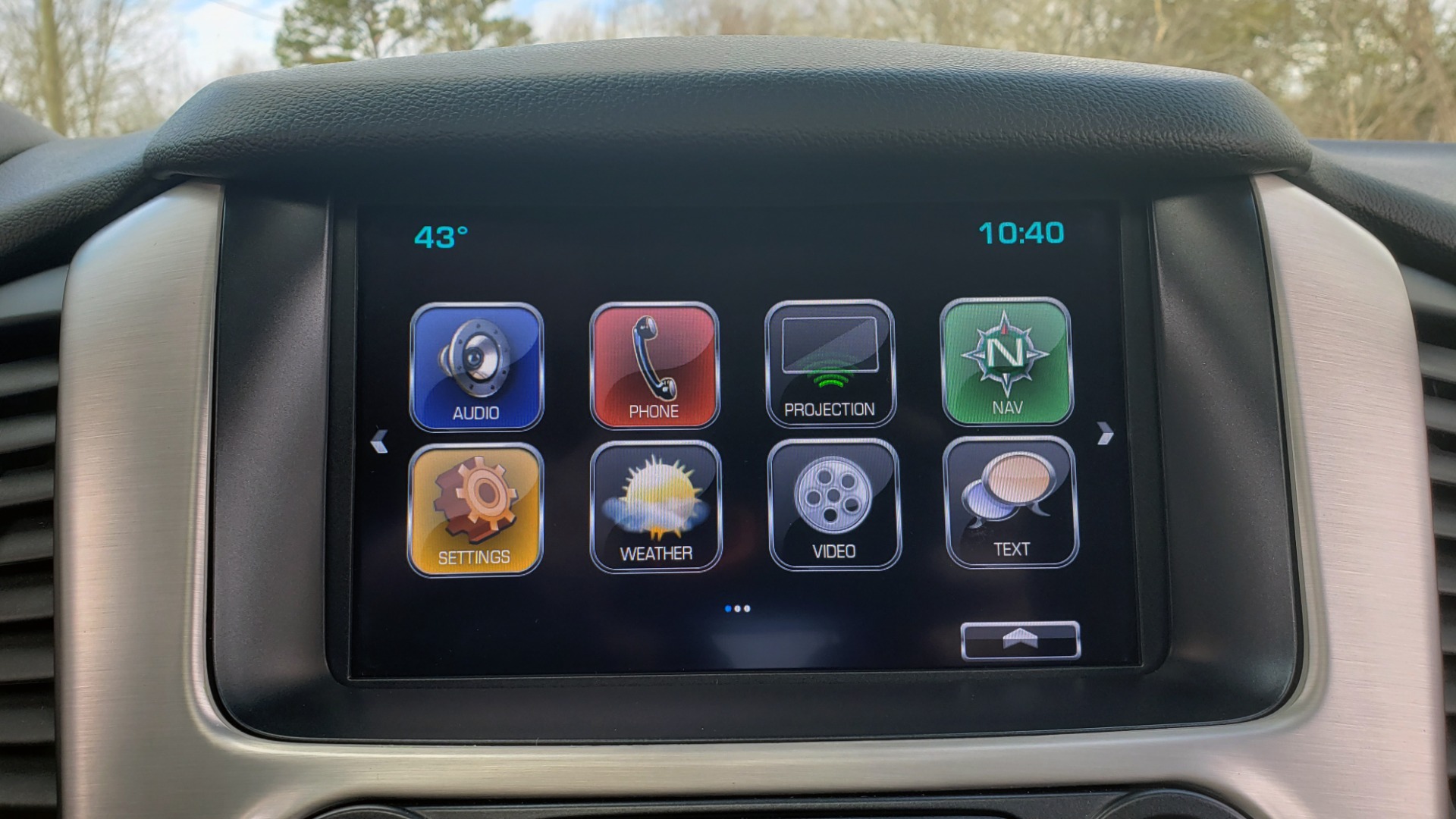 Used 2017 GMC YUKON XL SLT 4X4 / NAV / SUNROOF / BOSE / 3-ROW / REARVIEW for sale Sold at Formula Imports in Charlotte NC 28227 54