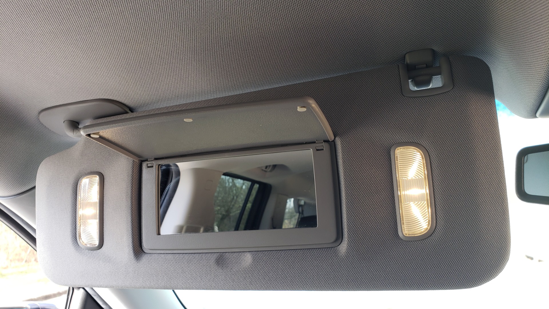 Used 2017 GMC YUKON XL SLT 4X4 / NAV / SUNROOF / BOSE / 3-ROW / REARVIEW for sale Sold at Formula Imports in Charlotte NC 28227 62