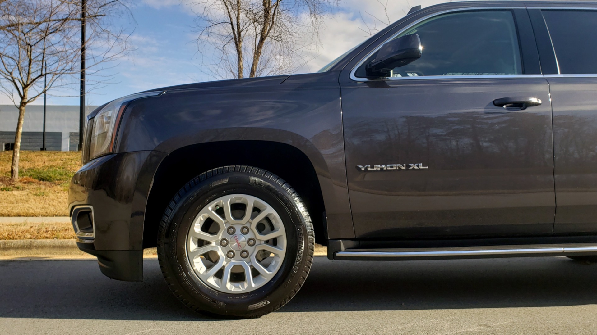 Used 2017 GMC Yukon XL SLT for sale $37,495 at Formula Imports in Charlotte NC 28227 95