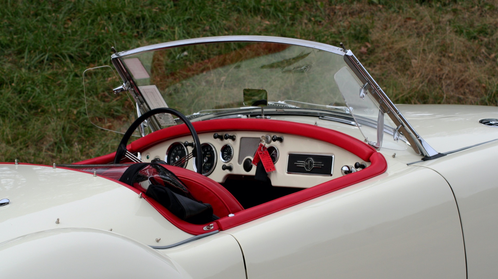 Used 1956 MG A ROADSTER / 4-SPD MAN / FULLY RESTORED / ALL NEW / SHOWROOM CONDITION for sale Sold at Formula Imports in Charlotte NC 28227 73