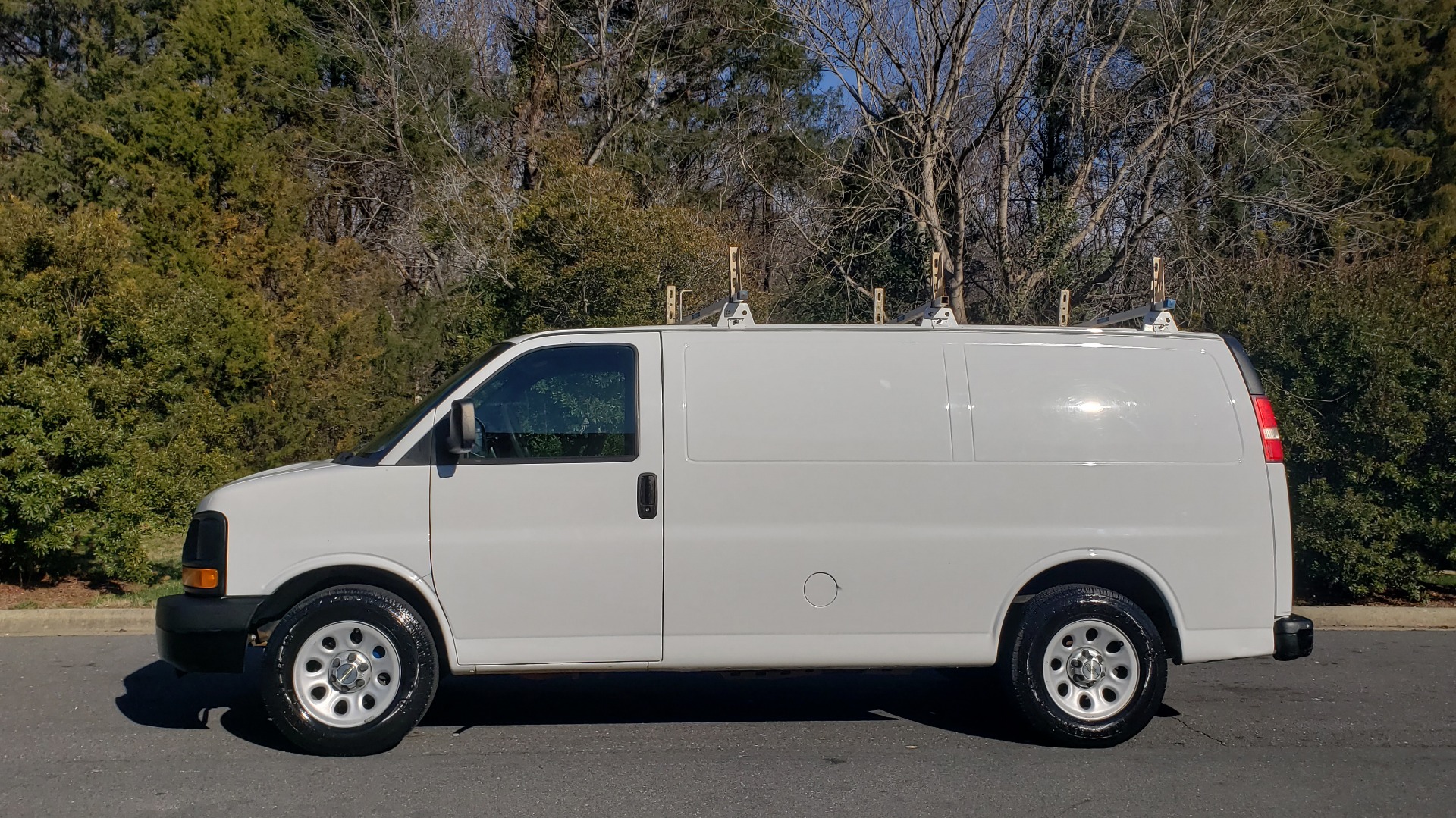 Used 2012 Chevrolet EXPRESS WORK VAN 1500 / 135 WB / 4.3L V6 / 4-SPD AUTO / ROOF RACK for sale Sold at Formula Imports in Charlotte NC 28227 2
