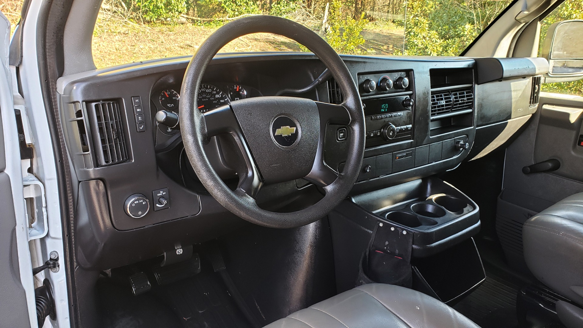 Used 2012 Chevrolet EXPRESS WORK VAN 1500 / 135 WB / 4.3L V6 / 4-SPD AUTO / ROOF RACK for sale Sold at Formula Imports in Charlotte NC 28227 29