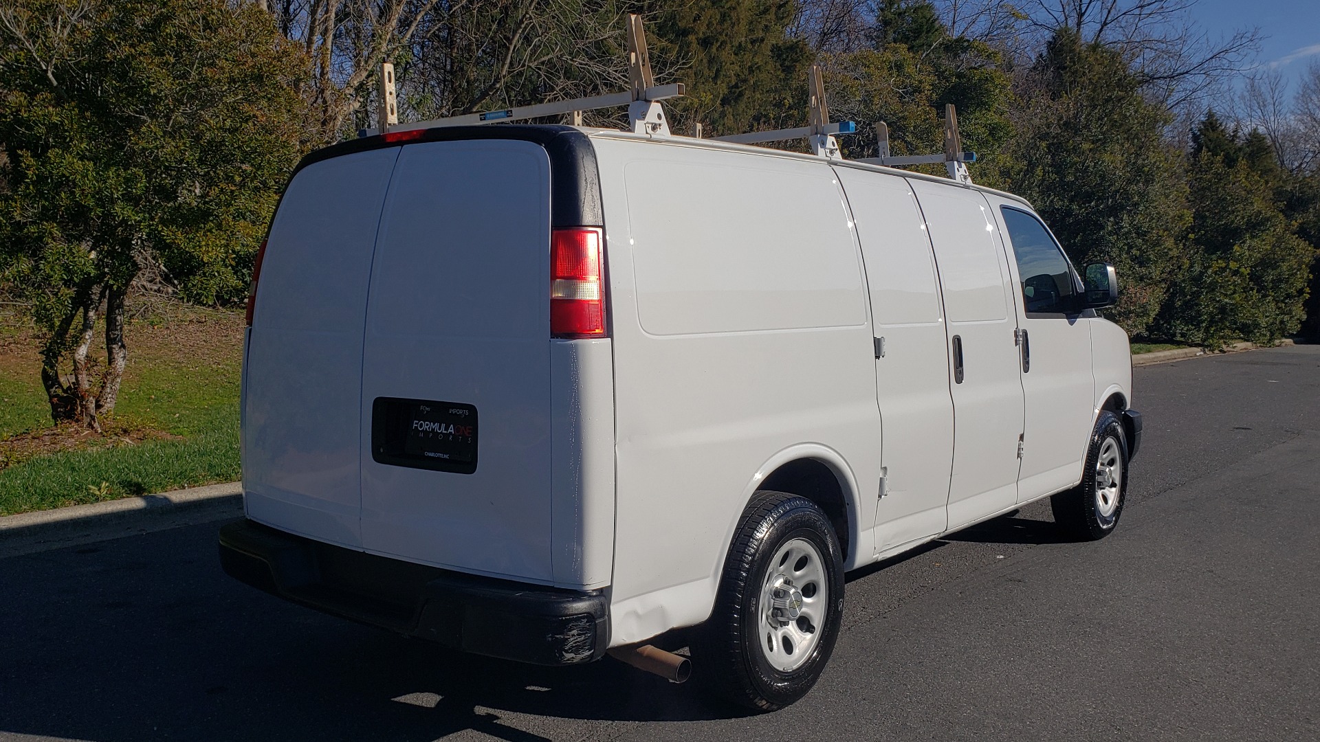 Used 2012 Chevrolet EXPRESS WORK VAN 1500 / 135 WB / 4.3L V6 / 4-SPD AUTO / ROOF RACK for sale Sold at Formula Imports in Charlotte NC 28227 6