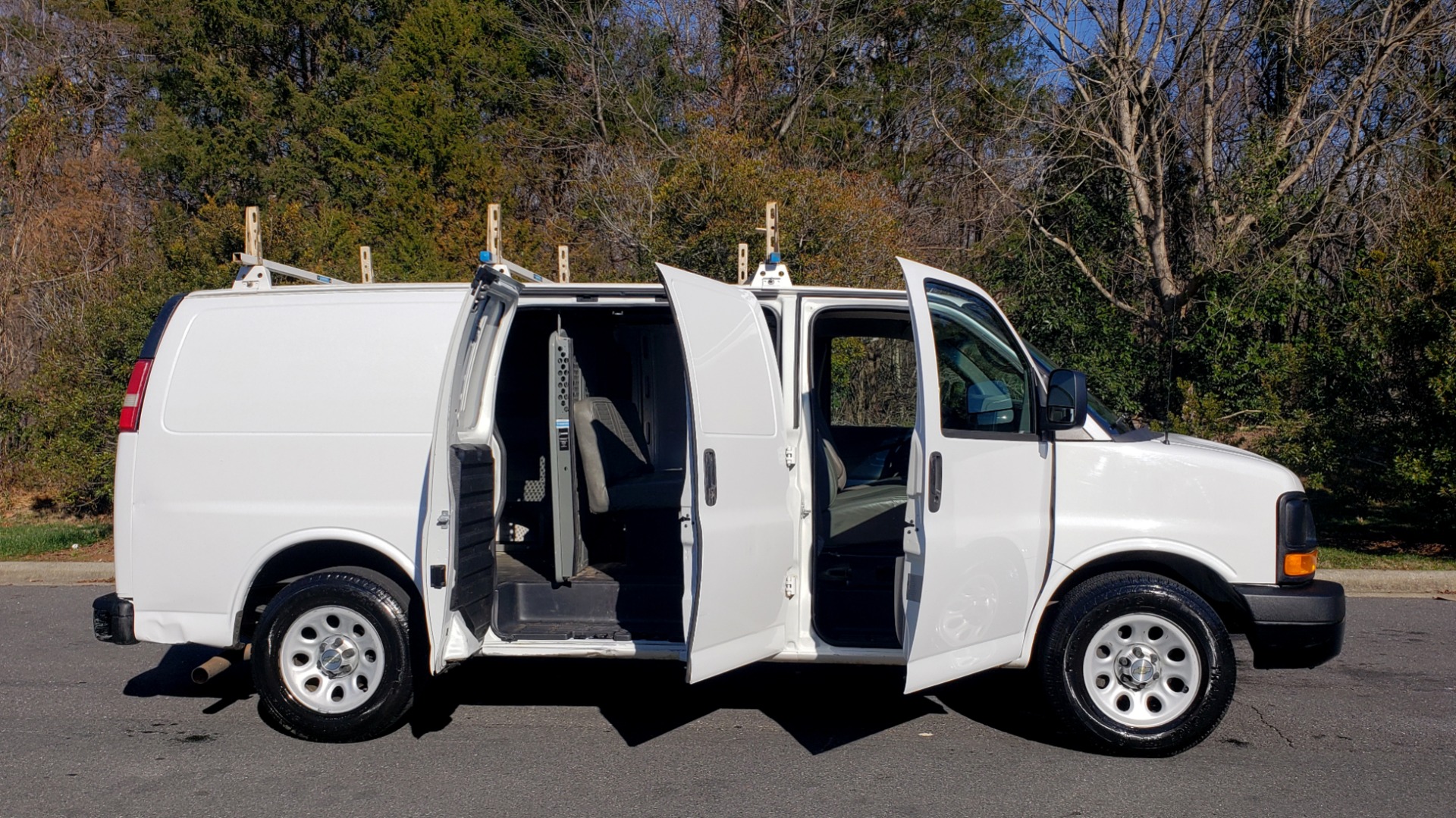 Used 2012 Chevrolet EXPRESS WORK VAN 1500 / 135 WB / 4.3L V6 / 4-SPD AUTO / ROOF RACK for sale Sold at Formula Imports in Charlotte NC 28227 8