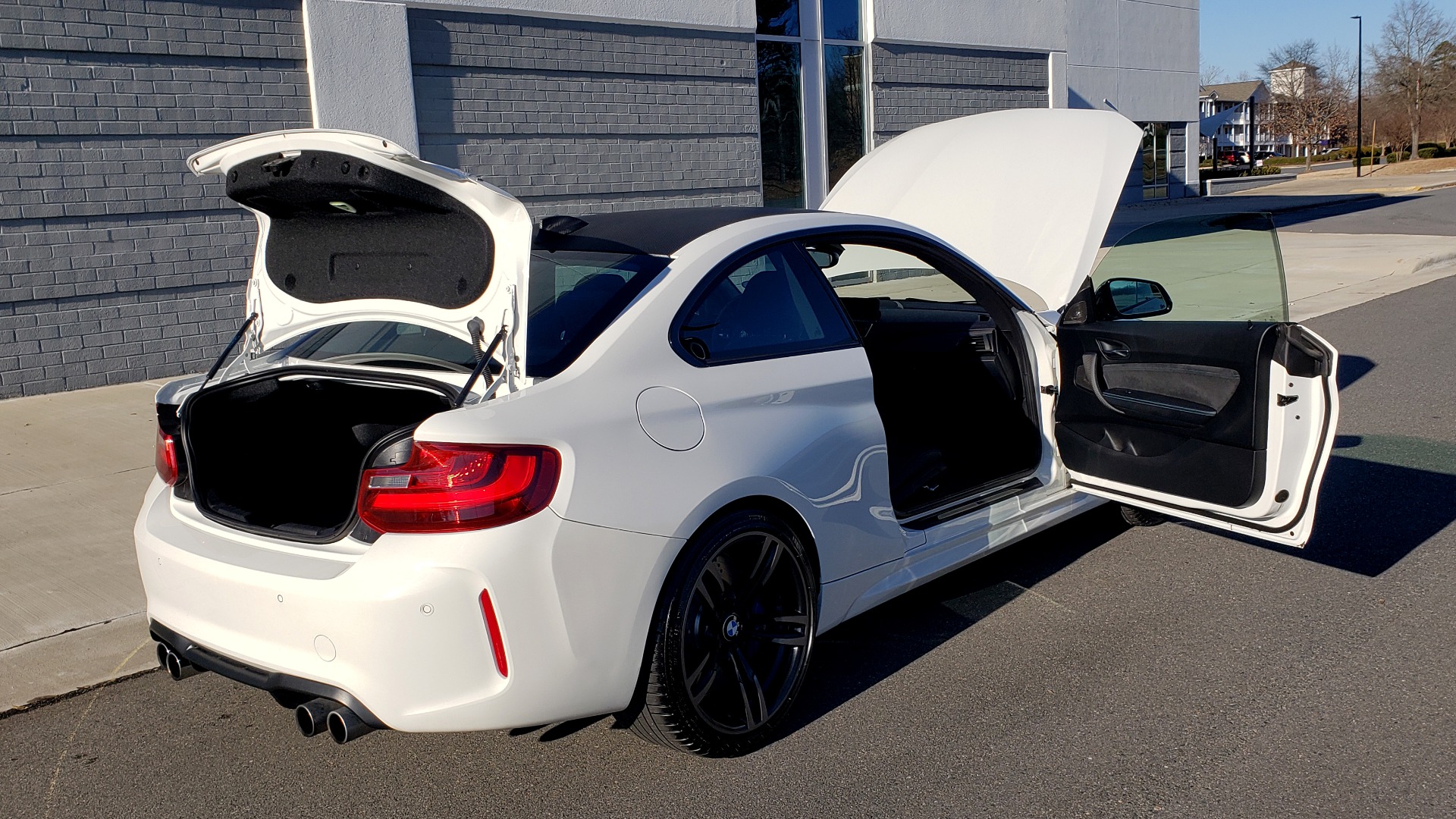 Used 2017 BMW M2 COUPE / MANUAL / EXEC PKG / NAV / WIFI / PDC / REARVIEW for sale Sold at Formula Imports in Charlotte NC 28227 16