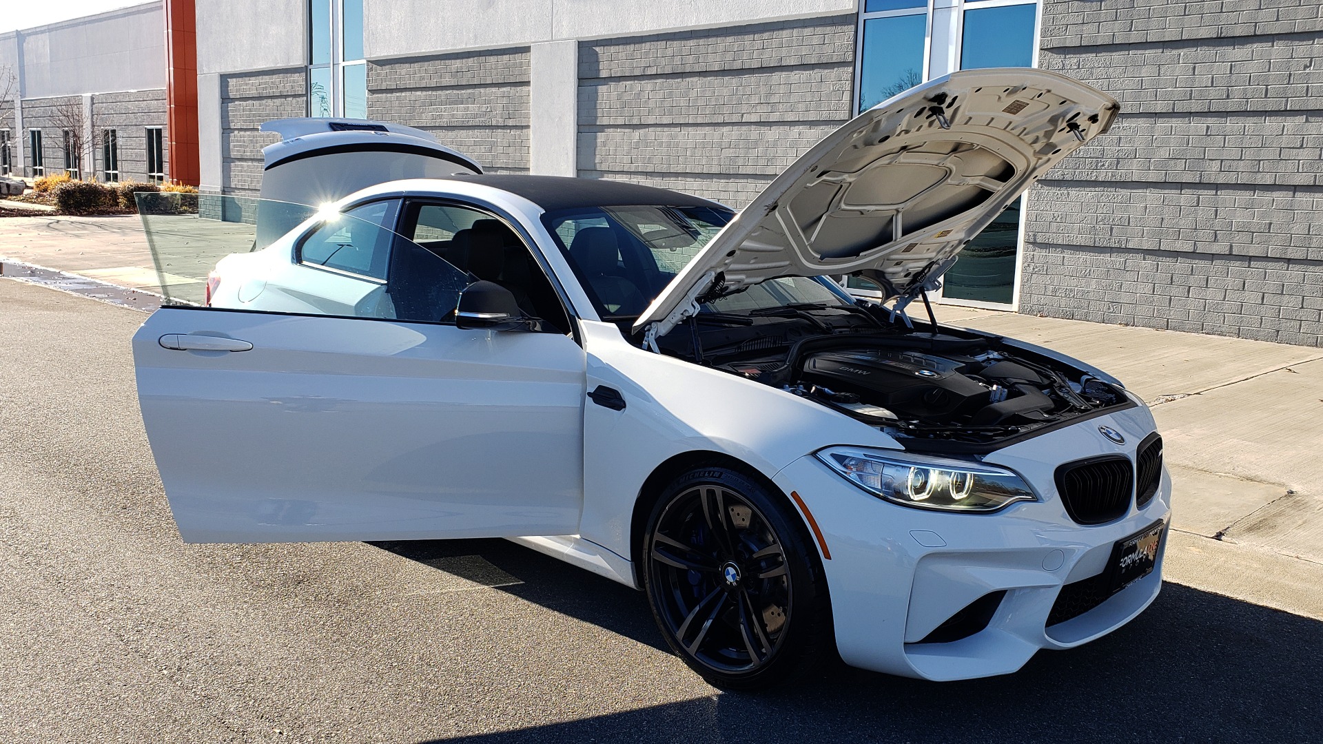 Used 2017 BMW M2 COUPE / MANUAL / EXEC PKG / NAV / WIFI / PDC / REARVIEW for sale Sold at Formula Imports in Charlotte NC 28227 17