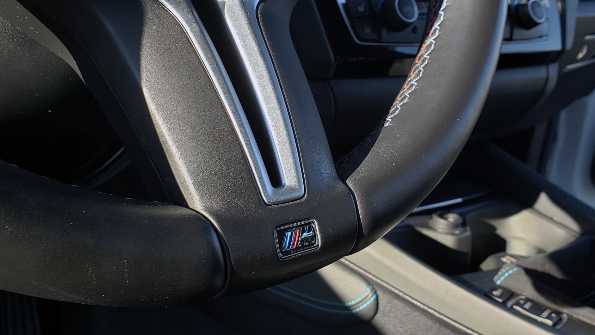 Used 2017 BMW M2 COUPE / MANUAL / EXEC PKG / NAV / WIFI / PDC / REARVIEW for sale Sold at Formula Imports in Charlotte NC 28227 38
