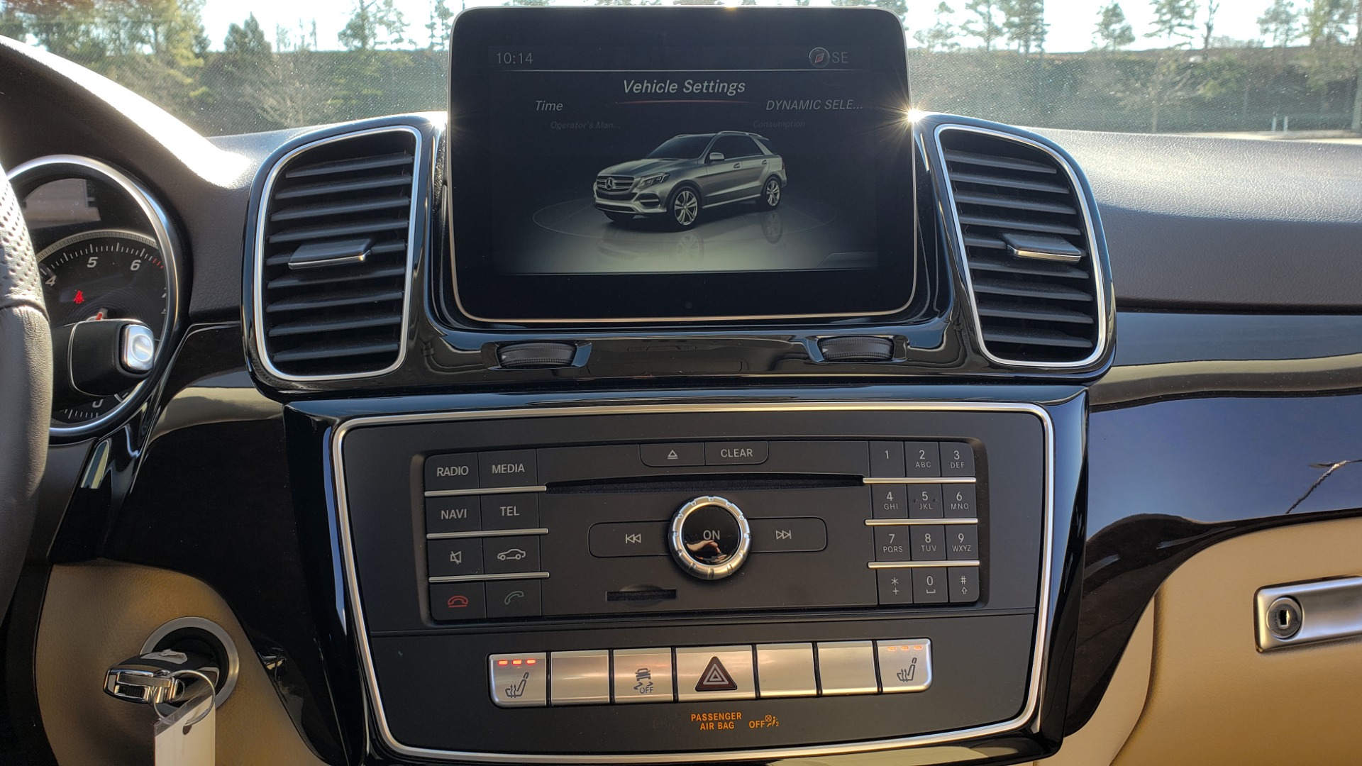 Used 2018 Mercedes-Benz GLE 350 4MATIC PREMIUM / NAV / H/K SOUND / REARVIEW for sale Sold at Formula Imports in Charlotte NC 28227 46
