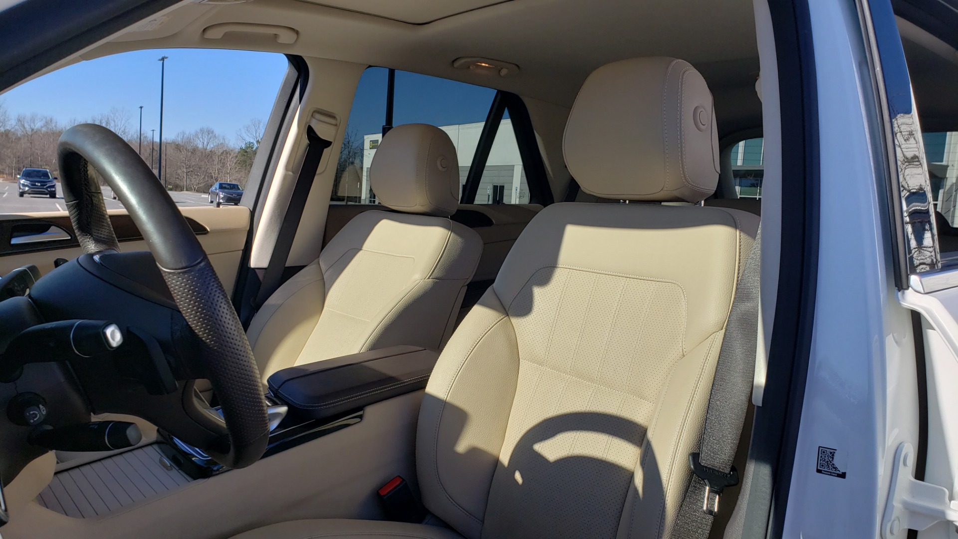Used 2018 Mercedes-Benz GLE 350 4MATIC PREMIUM / NAV / H/K SOUND / REARVIEW for sale Sold at Formula Imports in Charlotte NC 28227 55
