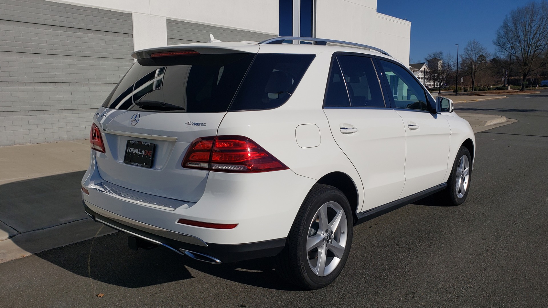 Used 2018 Mercedes-Benz GLE 350 4MATIC PREMIUM / NAV / H/K SOUND / REARVIEW for sale Sold at Formula Imports in Charlotte NC 28227 6