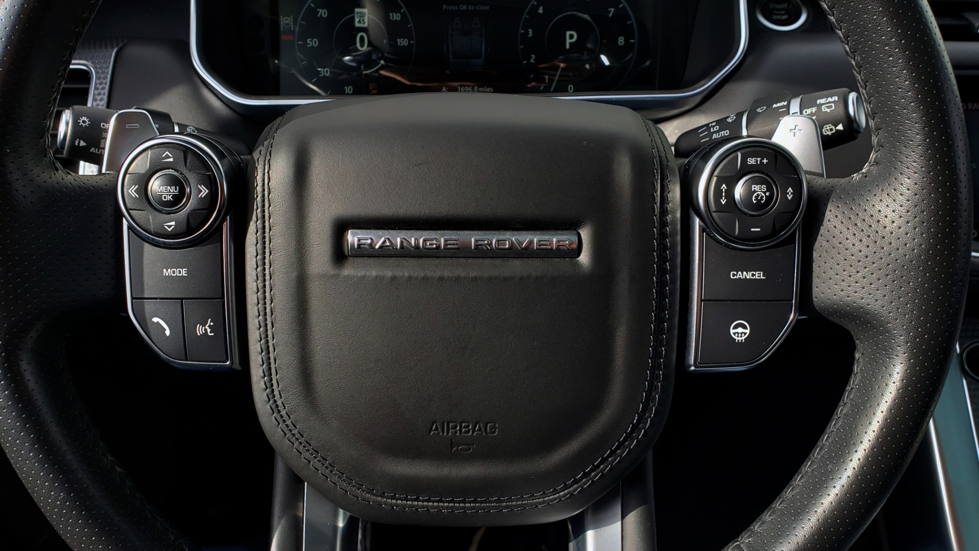 Used 2017 Land Rover RANGE ROVER SPORT HSE DYNAMIC / SC V6 / NAV / MERIDIAN / PANO-ROOF / REARVIEW for sale Sold at Formula Imports in Charlotte NC 28227 144