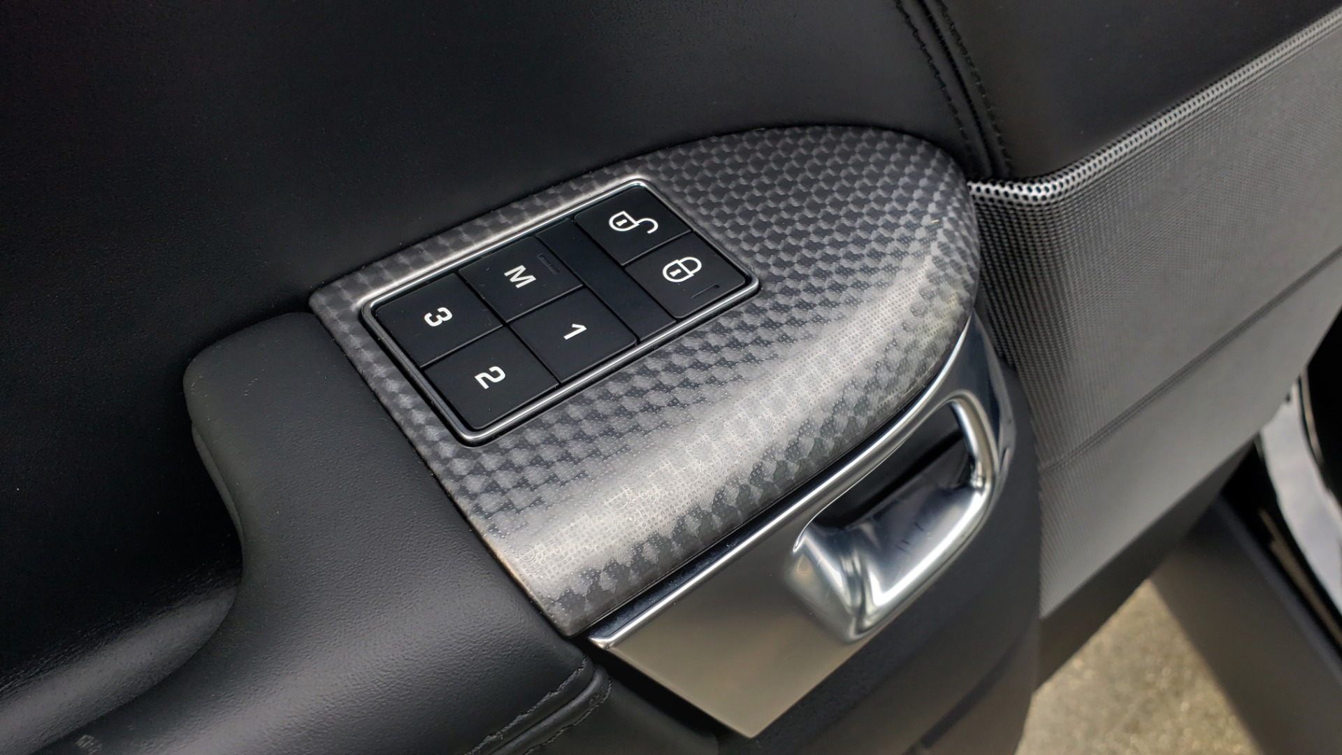 Used 2017 Land Rover RANGE ROVER SPORT HSE DYNAMIC / SC V6 / for sale $49,995 at Formula Imports in Charlotte NC 28227 36