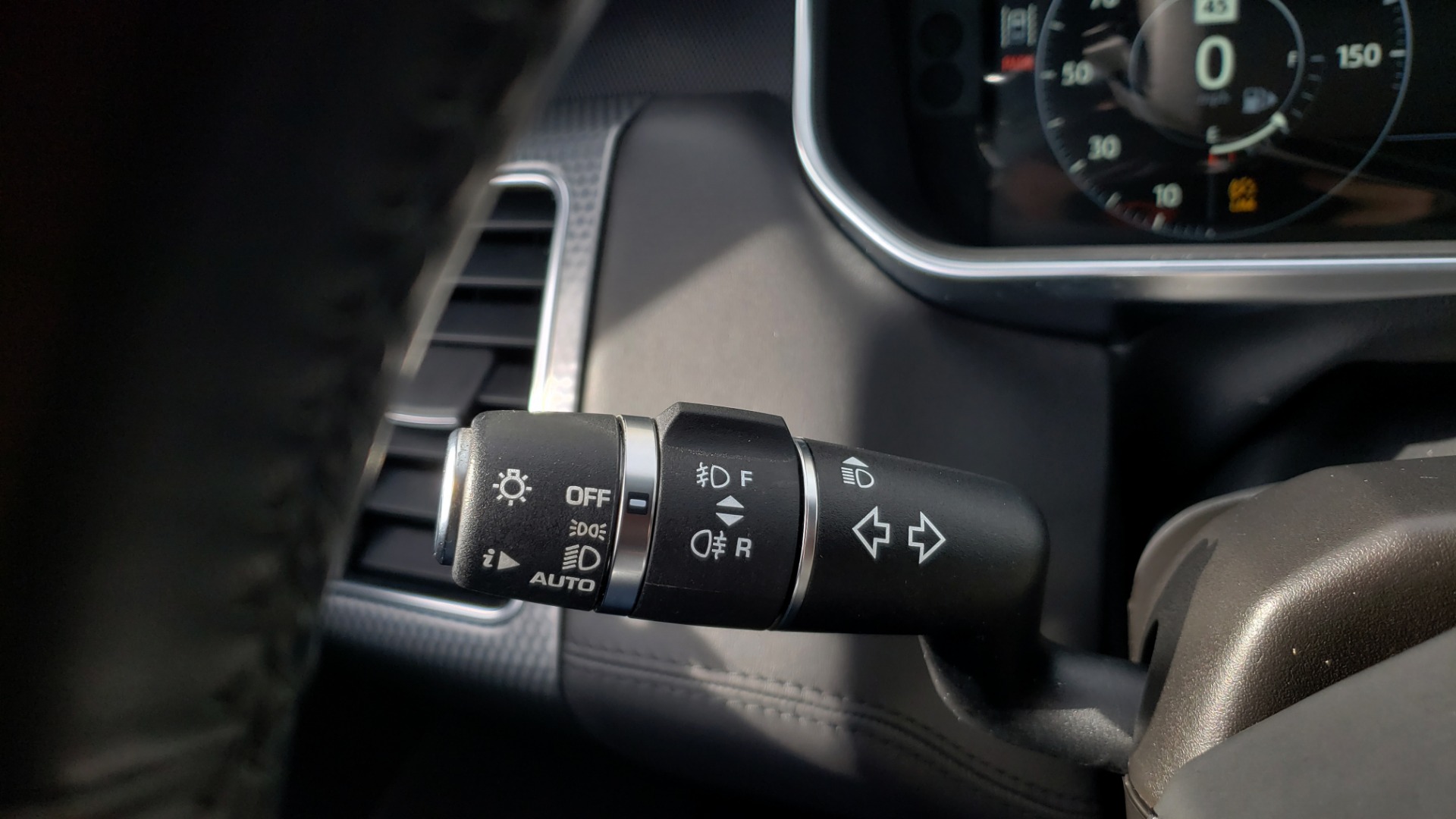 Used 2017 Land Rover RANGE ROVER SPORT HSE DYNAMIC / SC V6 / for sale $49,995 at Formula Imports in Charlotte NC 28227 47