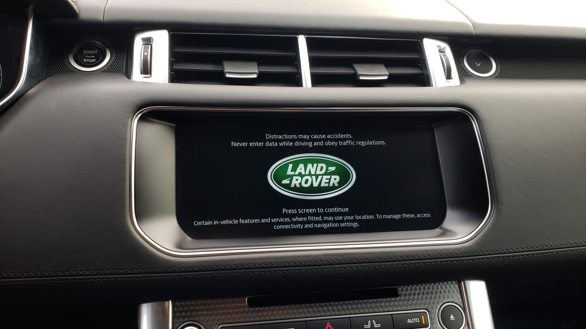 Used 2017 Land Rover RANGE ROVER SPORT HSE DYNAMIC / SC V6 / NAV / MERIDIAN / PANO-ROOF / REARVIEW for sale Sold at Formula Imports in Charlotte NC 28227 49