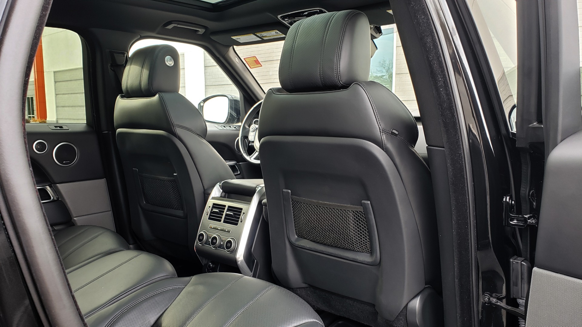 Used 2017 Land Rover RANGE ROVER SPORT HSE DYNAMIC / SC V6 / NAV / MERIDIAN / PANO-ROOF / REARVIEW for sale Sold at Formula Imports in Charlotte NC 28227 80
