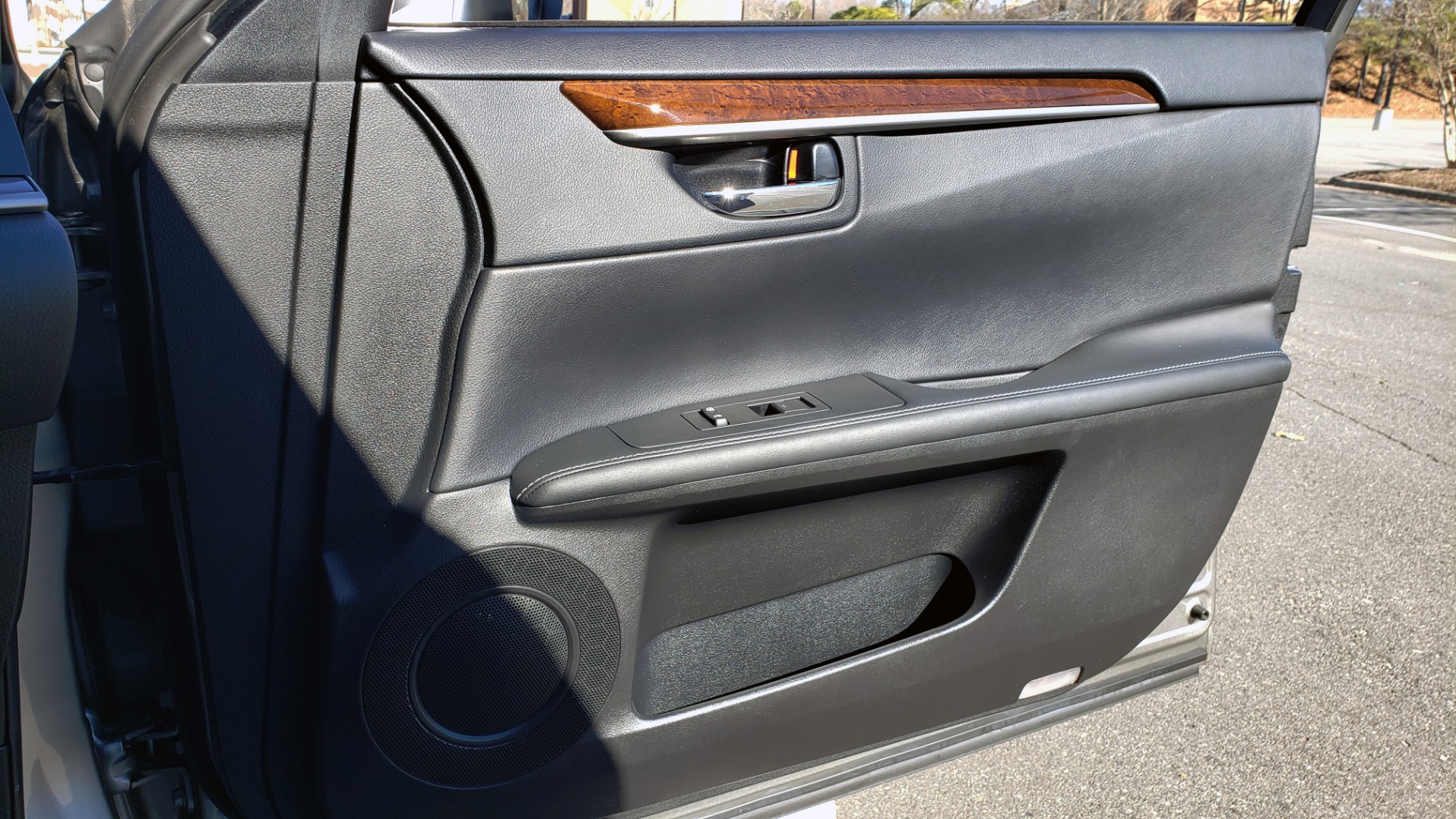 Used 2015 Lexus ES 350 LUXURY PKG / NAV / BSM / LCA / PARK ASSIST / REARVIEW for sale Sold at Formula Imports in Charlotte NC 28227 56